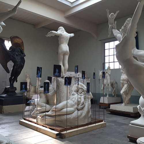 	Andarsene, 2014